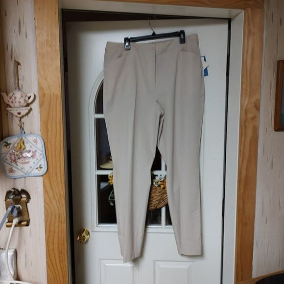 New EP Pro Tour Tech Stone Colored Pants size Women's 16 - Picture 1 of 3